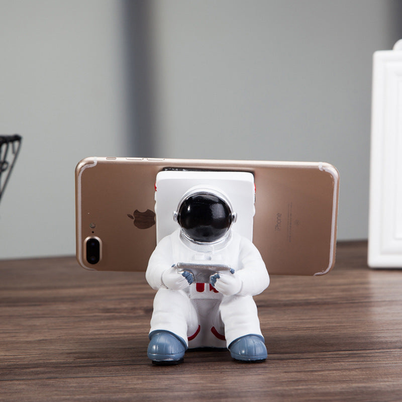 Simple Astronaut Mobile Phone Stand Student Desktop Holder Cute Spaceman Cell Phone Holder Creative Gift Small Desk Decoration - KeMalls